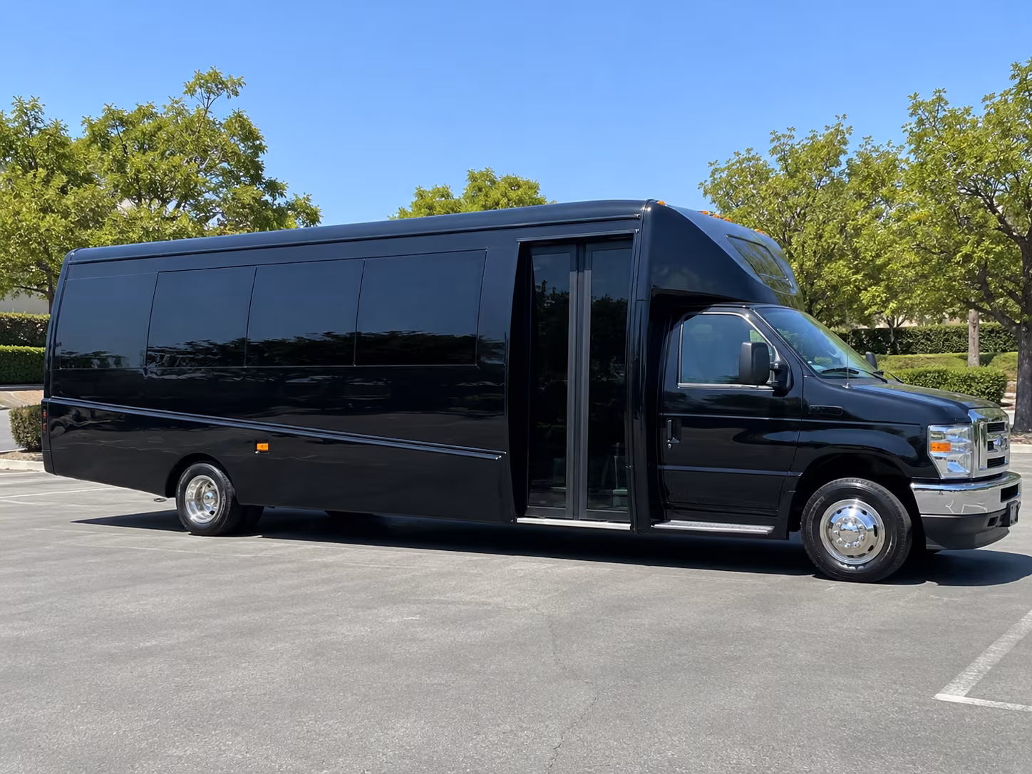 Burbank Airport Shuttle & Transportation onboard seating