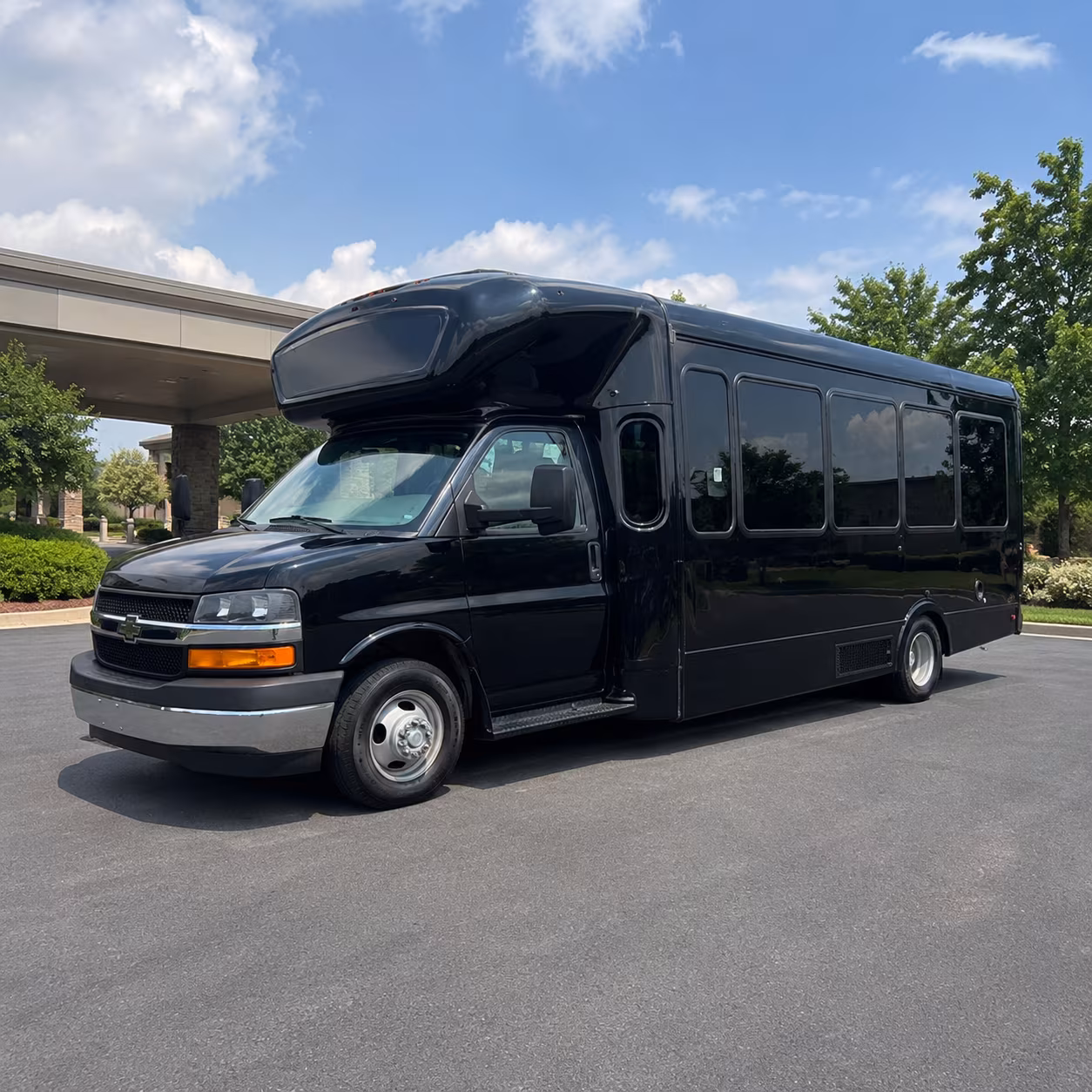 Glendale Homecoming & Prom Party Bus Rentals