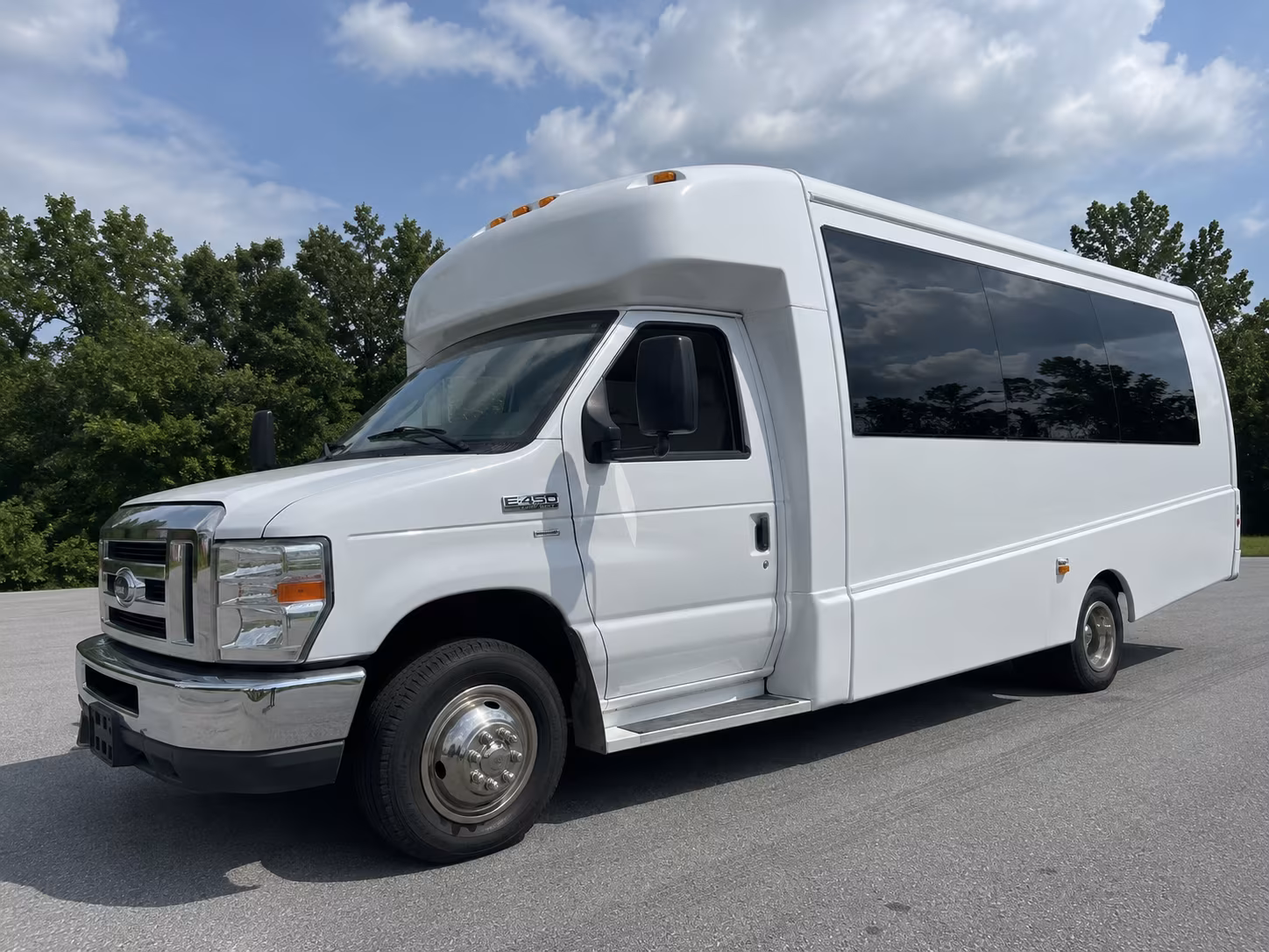 Glendale Party Bus Rental
