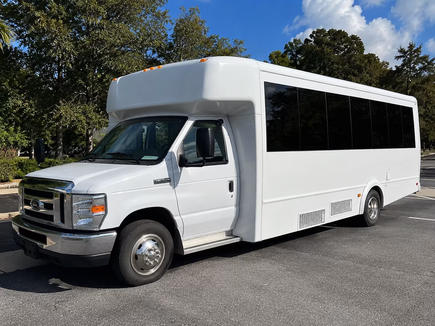Pasadena Homecoming & Prom Party Bus Rentals
